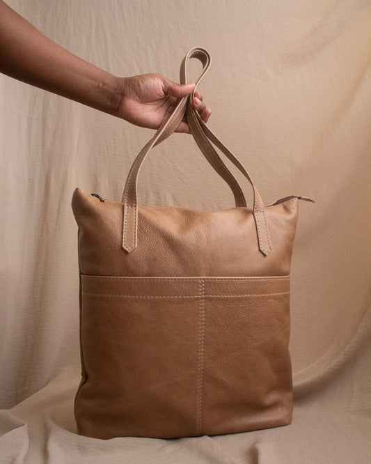 Eyona tote